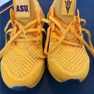 Limited Edition Adidas Arizona State Tennis Shoes ASU Sun Devils